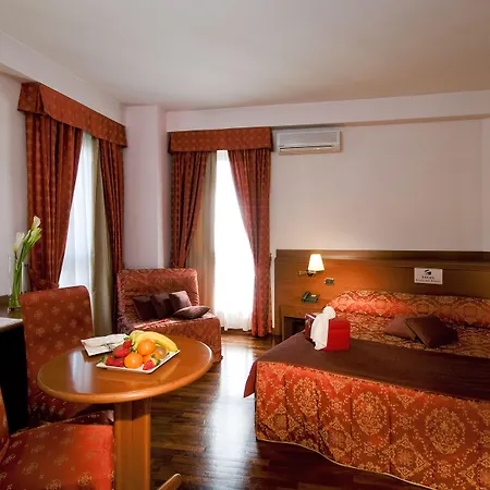 Excel Hotel Roma Ciampino-3